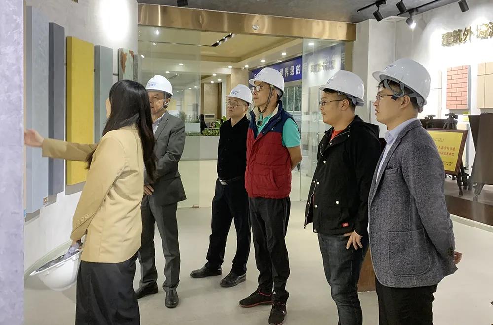 廣州城建職業學院&廣鐵集團一行到訪巴德士廣東總部